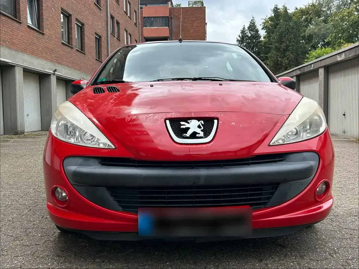Gebraucht Peugeot 206+ 60 PS (44 kW) 2009 Rot Kleinwagen