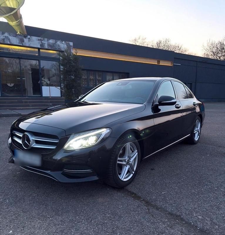 Gebraucht Mercedes C250 204 PS (150 kW) 2014 Schwarz Limousine