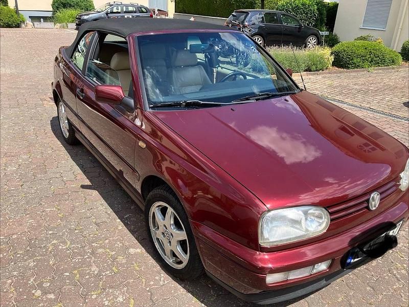 Gebraucht VW Golf Cabriolet 75 PS (55 kW) 1997 Rot Cabrio