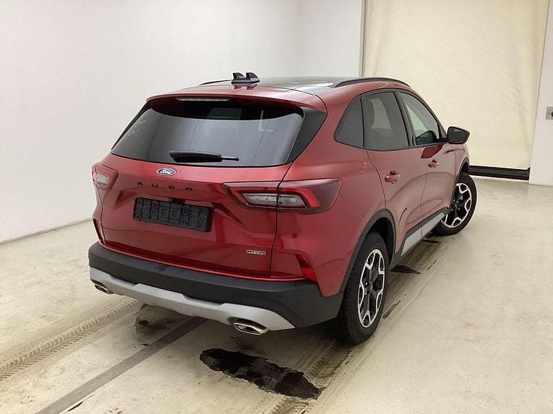 Gebraucht Ford Kuga Active X 242 PS (177 kW) 2024 Rot SUV