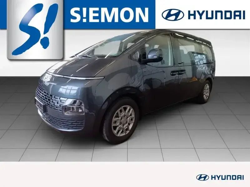 Graphite grey / met Gebraucht 2024 Hyundai Staria Trend Van | 38.530 € (Superpreis) - Bild 1/1