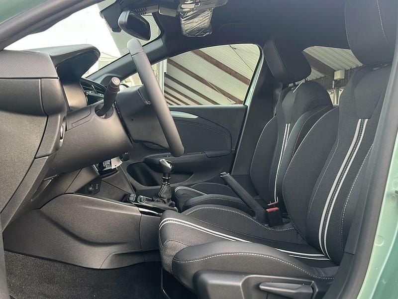 Gebraucht Opel Corsa Style 101 PS (74 kW) 2025 Grün Kleinwagen