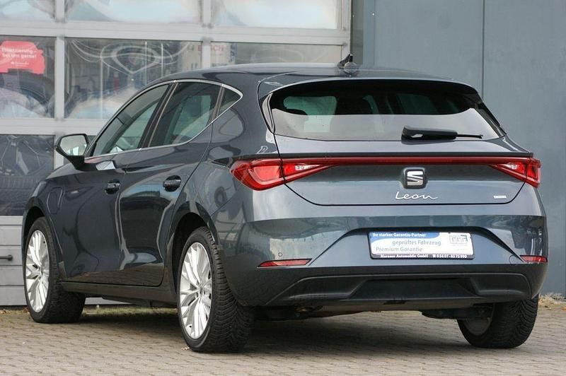 Gebraucht Seat Leon XCELLENCE 204 PS (150 kW) 2021 Grau Limousine