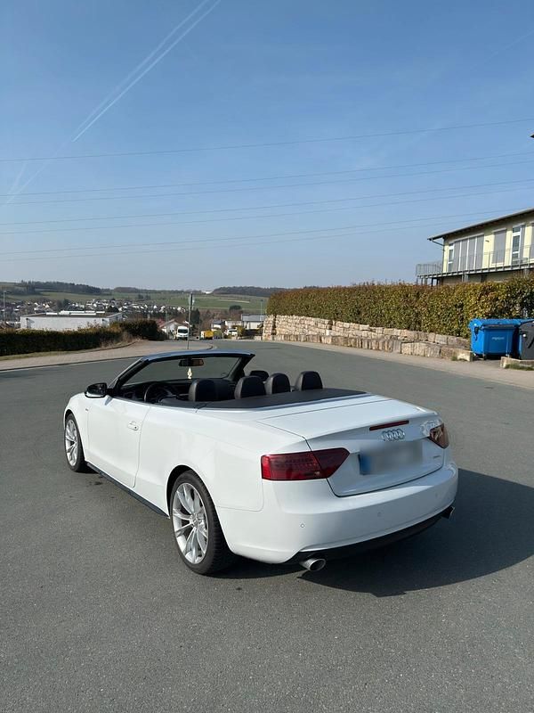 Gebraucht Audi A5 Cabriolet Exclusive 245 PS (180 kW) 2014 Weiß Cabrio