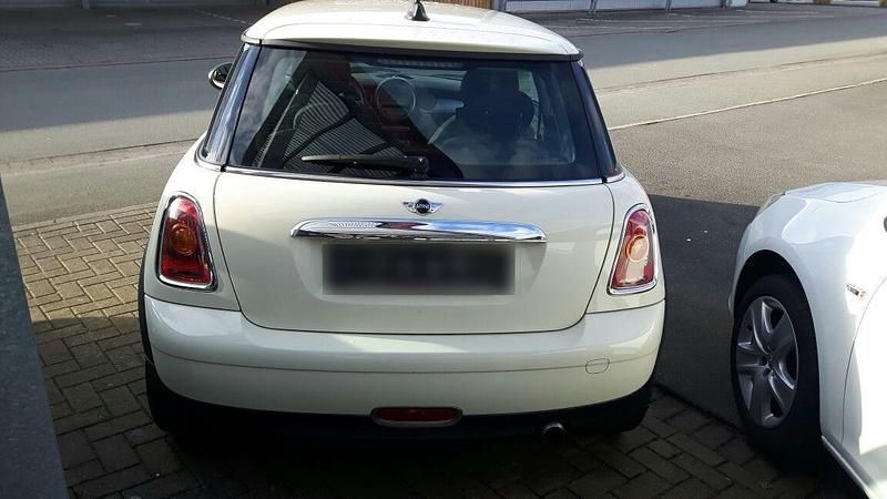 Usata Mini ONE Pepper 98 CV (72 kW) 2010 Bianco Utilitaria