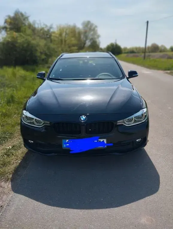 Gebraucht BMW 318 Advantage 150 PS (110 kW) 2018 Schwarz Kombi