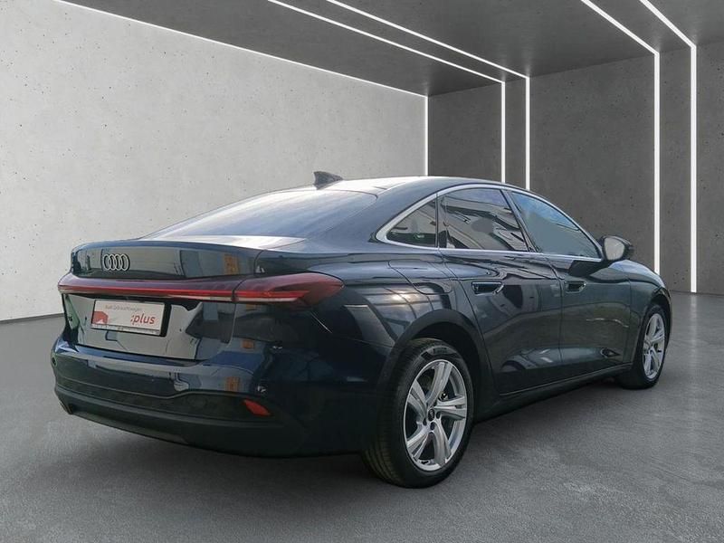Gebraucht Audi A5 Sport 204 PS (150 kW) 2025 Blau Limousine
