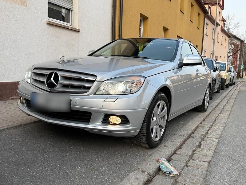 Usata Mercedes C220 170 CV (125 kW) 2008 Argento Berlina