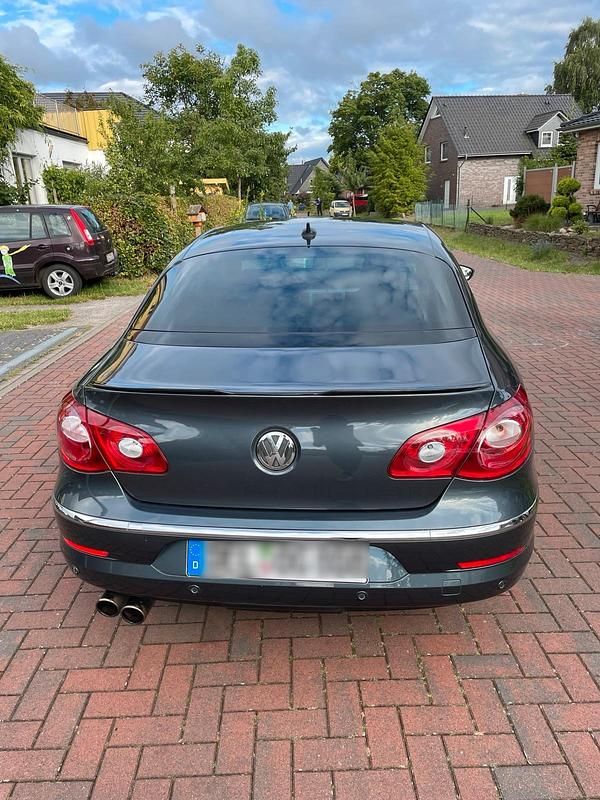 Gebraucht VW Passat Sport 200 PS (147 kW) 2009 Grau Coupé
