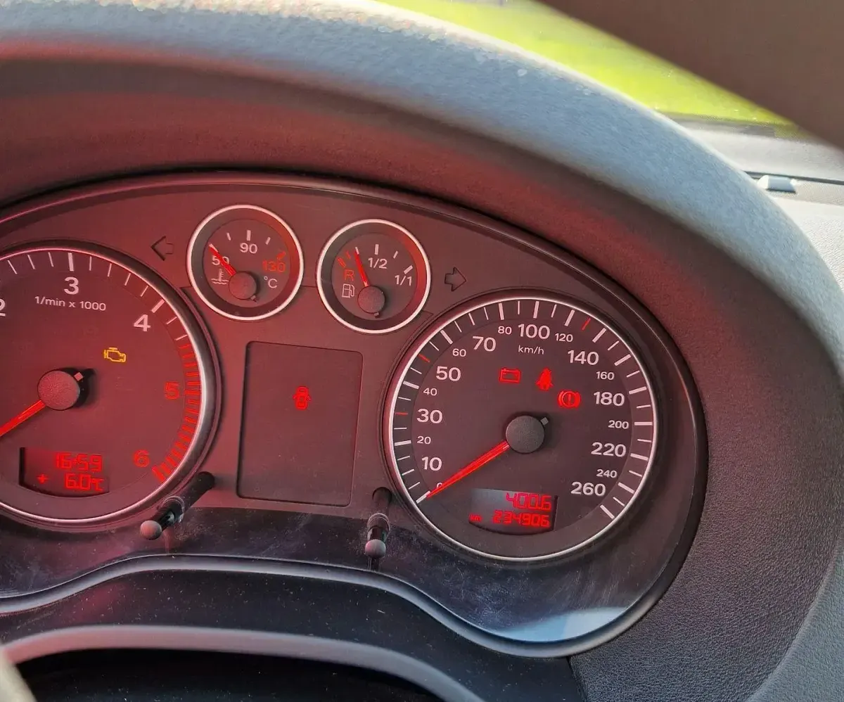 Gebraucht Audi A3 Attraction 105 PS (77 kW) 2006 Blau Kleinwagen