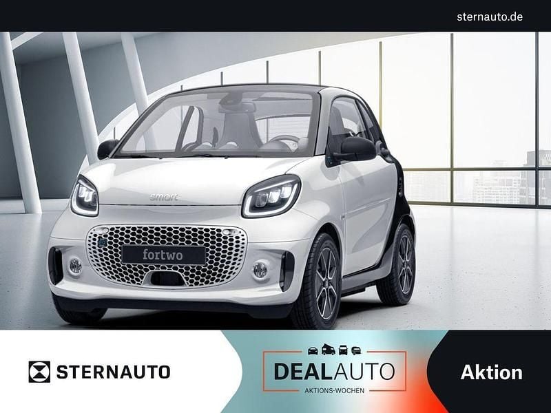 Weiß Gebraucht 2021 Smart ForTwo Electric Drive Coupé | 9.150 € (Guter Preis) - Bild 1/4