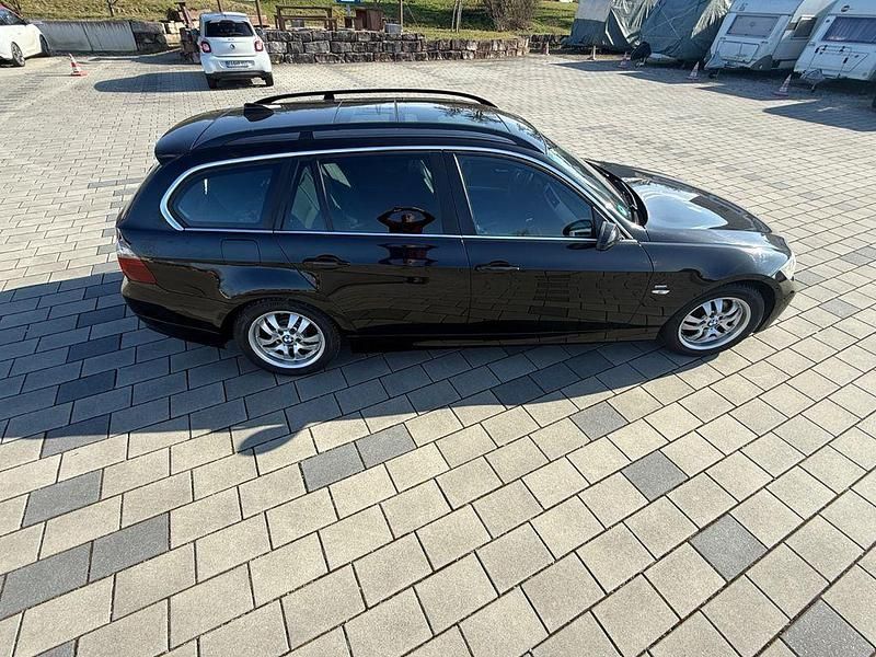 Gebraucht BMW 325 218 PS (160 kW) 2005 Schwarz Kombi