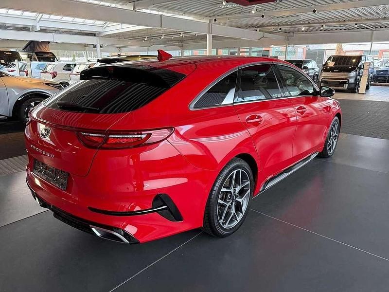 Gebraucht Kia ProCeed GT-Line 140 PS (102 kW) 2019 Rot Kombi