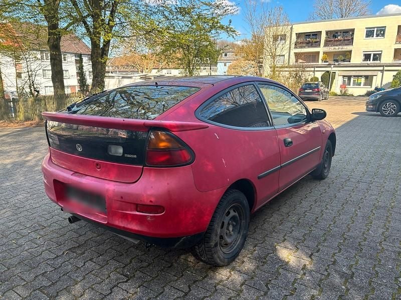Gebraucht Mazda 2 88 PS (64 kW) 2007 Rot Kleinwagen