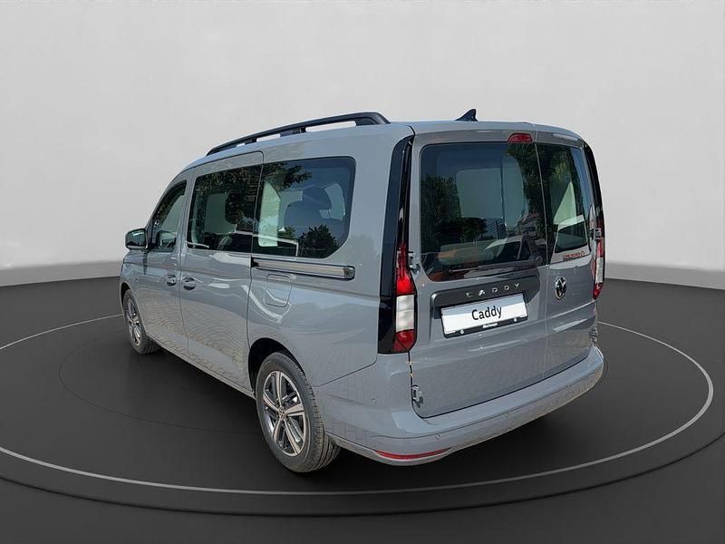 Gebraucht VW Caddy Maxi Life 122 PS (89 kW) 2024 Grau Van / Kleinbus