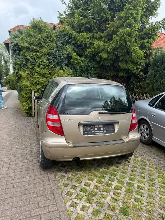 Gebraucht Mercedes A150 Classic 95 PS (69 kW) 2004 Van / Kleinbus