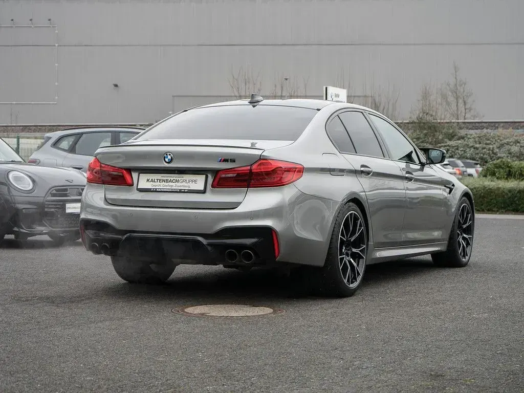Używany BMW M5 Performance 600 KM (441 kW) 2019 Szary Sedan/Limuzyna