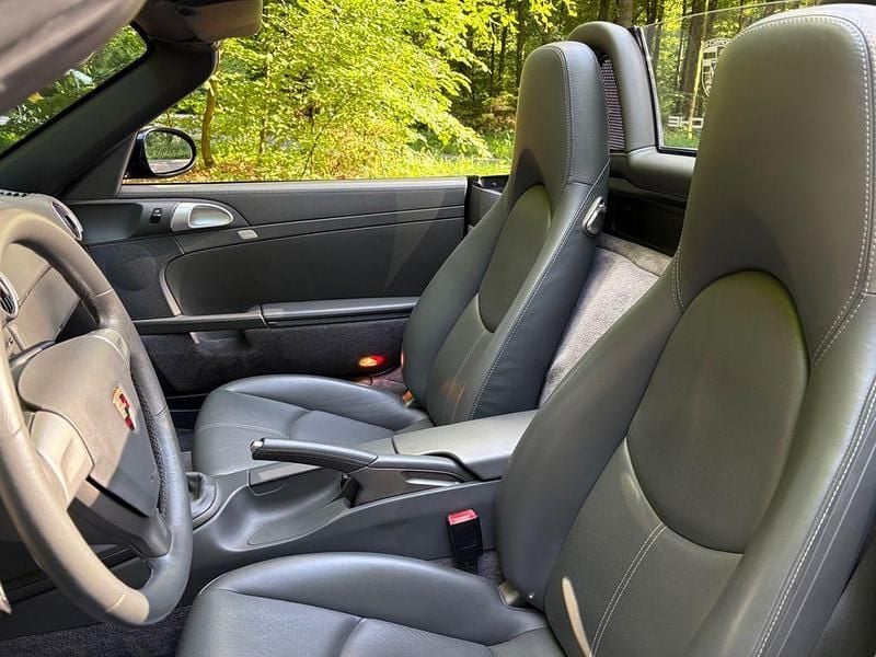 Gebraucht Porsche Boxster 239 PS (175 kW) 2005 Blau Cabrio