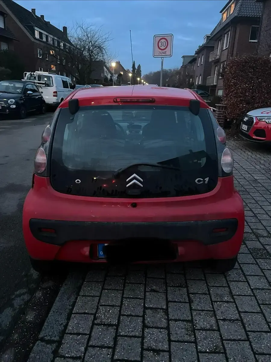 Gebraucht Citroën C1 68 PS (50 kW) 2009 Rot Kleinwagen
