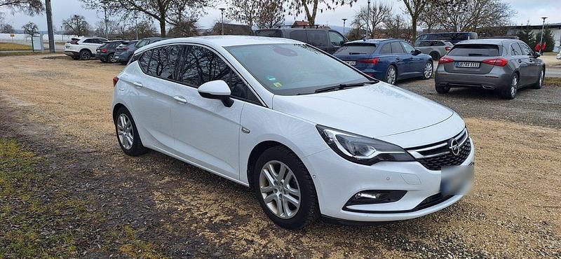 Gebraucht Opel Astra Innovation 150 PS (110 kW) 2019 Weiß Limousine