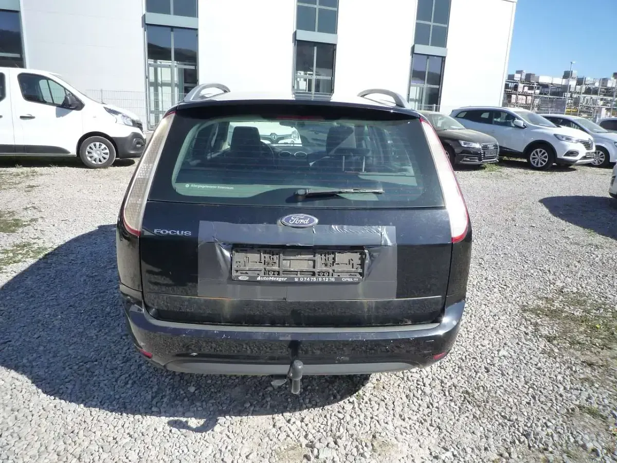 Gebraucht Ford Focus Sport 101 PS (74 kW) 2009 Pantherschwarz metallic Kombi