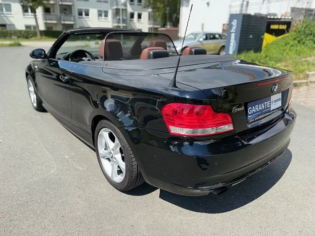 Gebraucht BMW 118 Cabriolet 143 PS (105 kW) 2008 Schwarz Cabrio