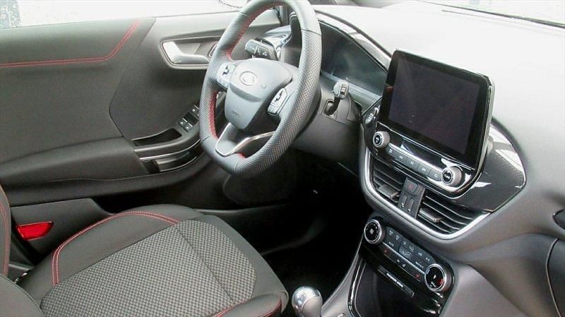 Gebraucht Ford Puma ST-Line 125 PS (91 kW) 2024 Grau SUV