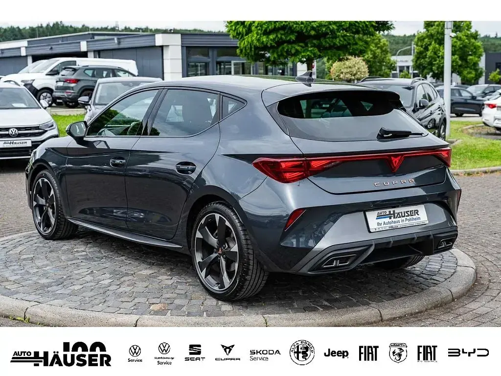 Gebraucht Cupra Leon 150 PS (110 kW) 2025 Grau Limousine