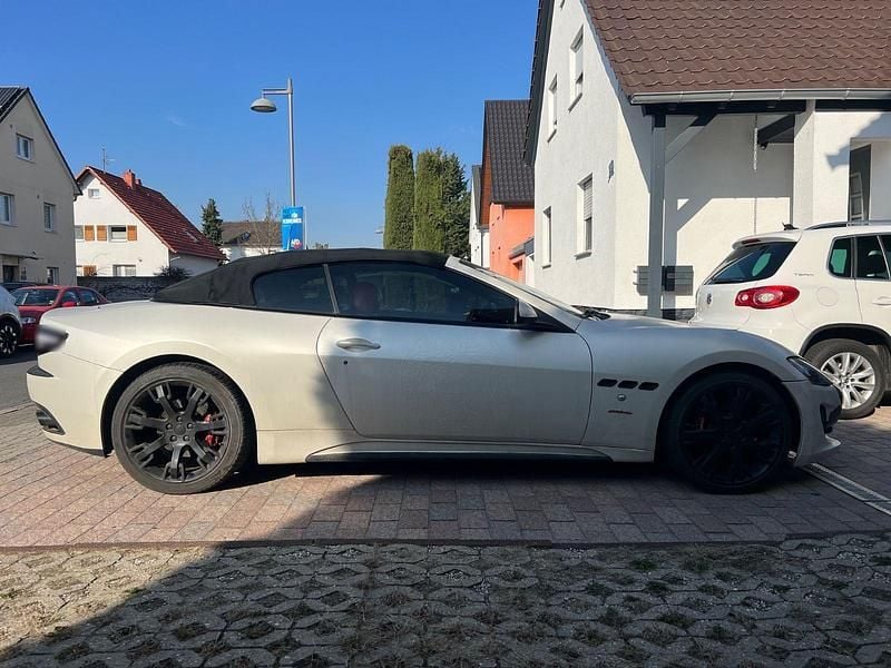 Gebraucht Maserati GranCabrio 460 PS (338 kW) 2013 Weiß Cabrio