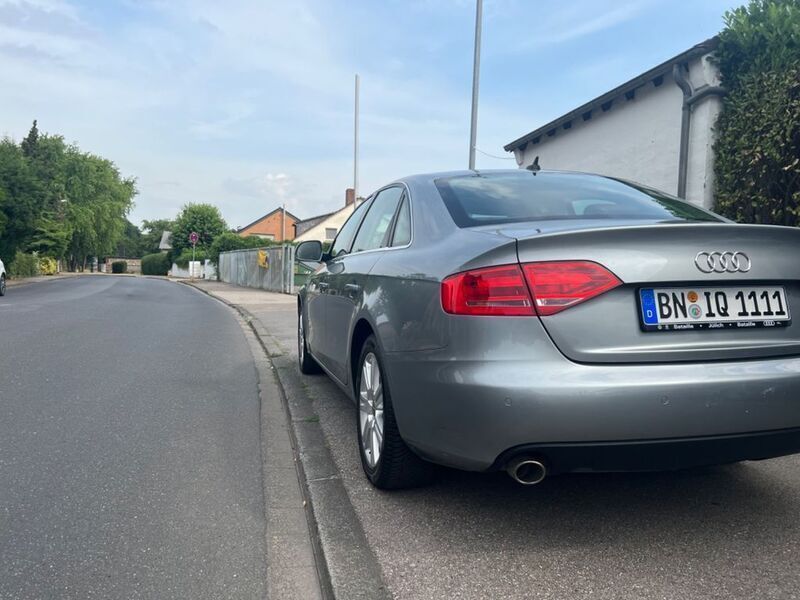 Gebraucht Audi A4 Ambiente 190 PS (139 kW) 2008 Grau Limousine