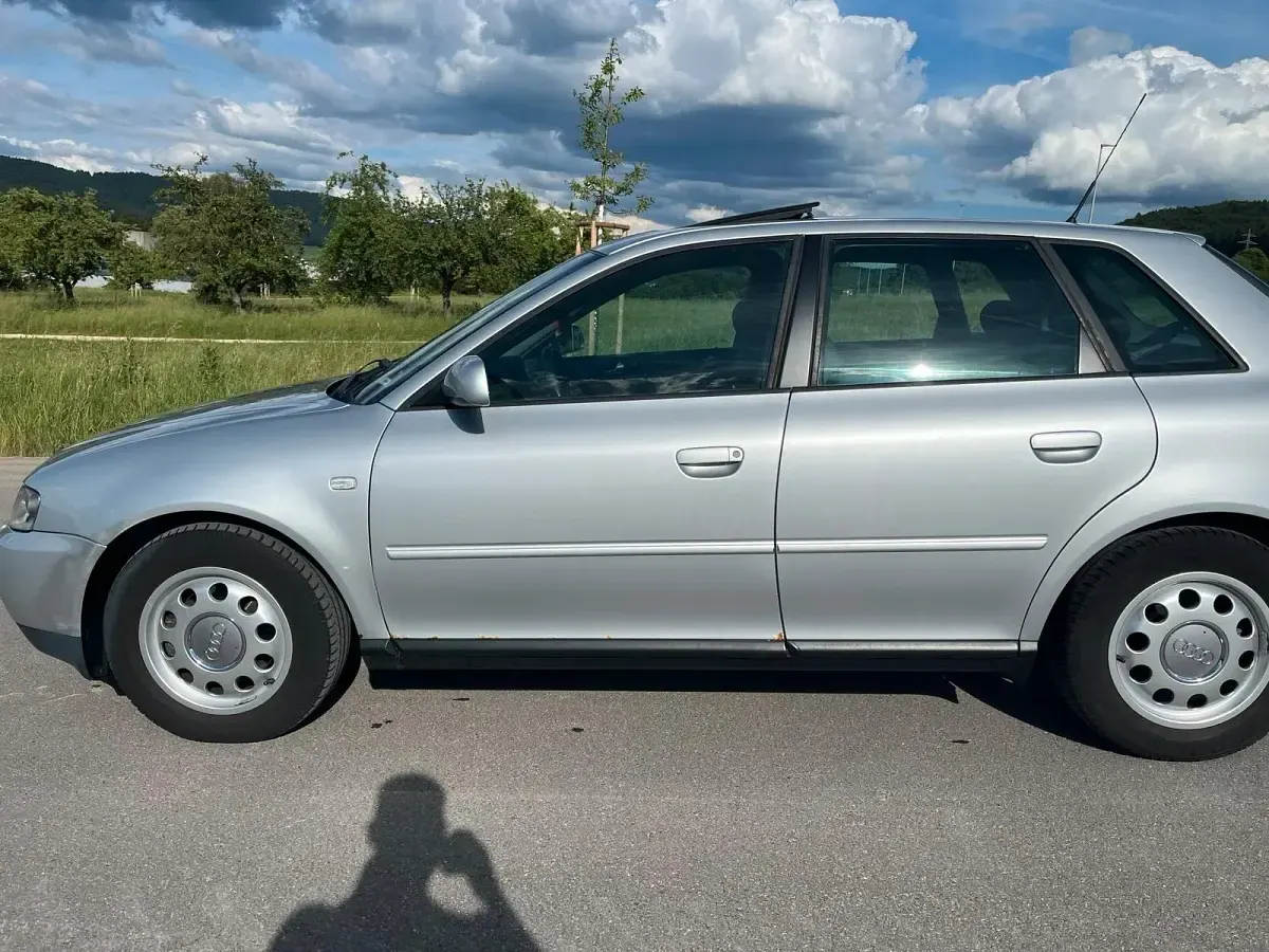 Gebraucht Audi A3 125 PS (91 kW) 2003 Silber Kleinwagen