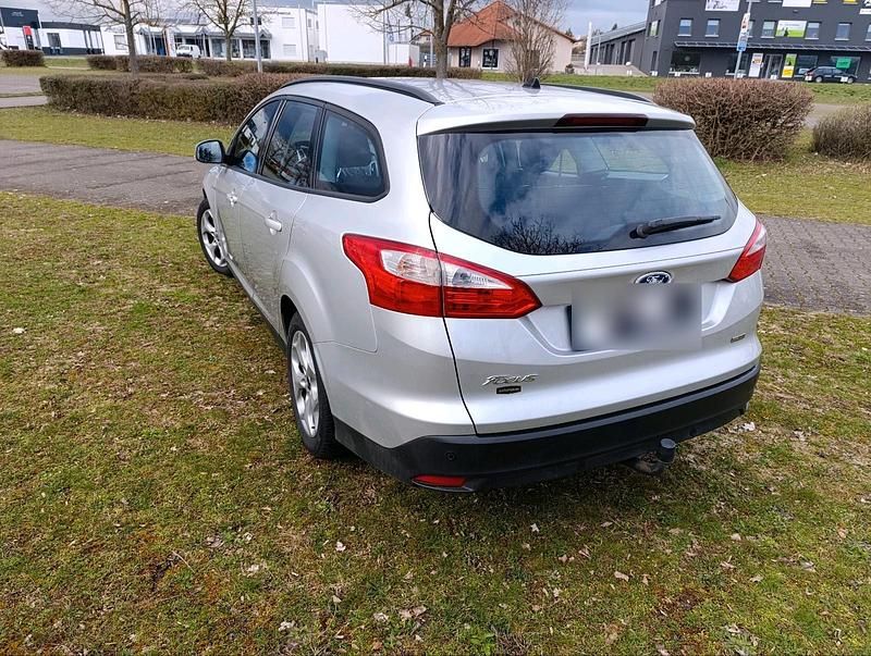 Second-hand Ford Focus 2012 Argintiu Break