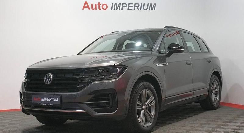 Grau Gebraucht 2020 VW Touareg R-line SUV | 38.990 € (Fairer Preis) - Bild 1/4
