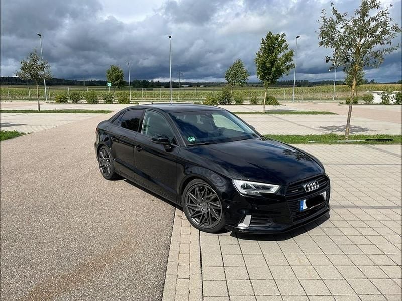 Usata Audi A3 Design 190 CV (139 kW) 2017 Nero Berlina