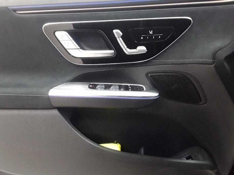 Gebraucht Mercedes 300 11 kW (15 PS) 2023 Andere Limousine