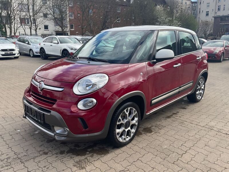 Colore esterno (bicolore rosso Gebraucht 2017 Fiat 500L Trekking Van / Kleinbus | 6.999 € (Superpreis) - Bild 1/4