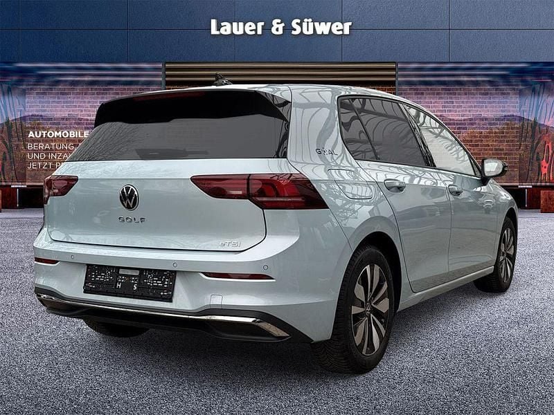 Gebraucht VW Golf VIII Goal 150 PS (110 kW) 2025 Blau Limousine