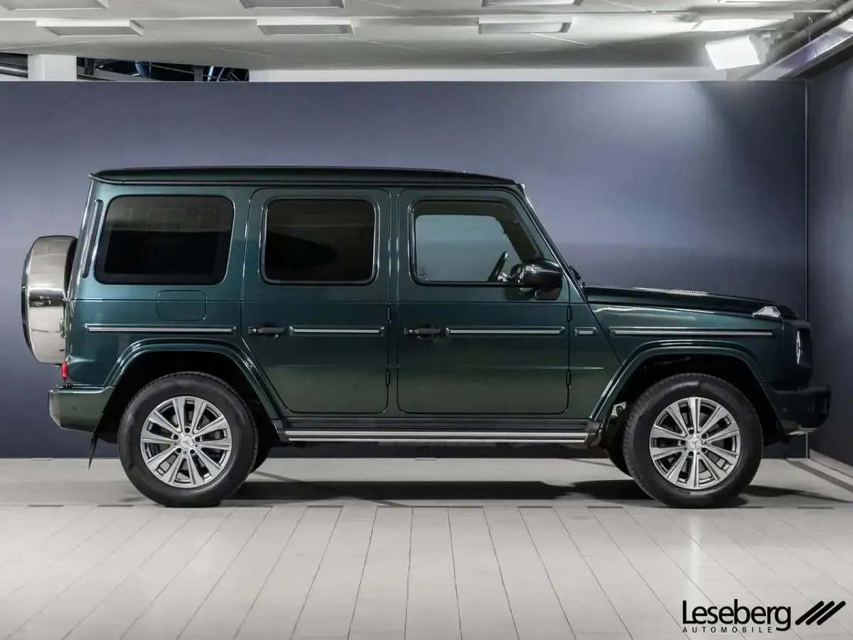 Gebraucht Mercedes G400 330 PS (242 kW) 2021 G manufaktur periklasgrün SUV