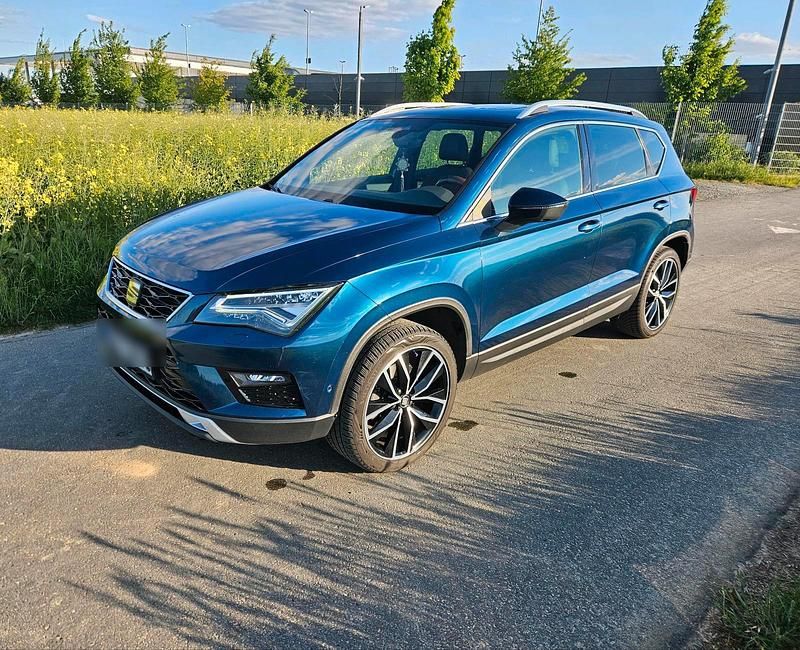 Blau Gebraucht 2017 Seat Ateca 4Drive SUV | 16.600 € (Fairer Preis) - Bild 1/4