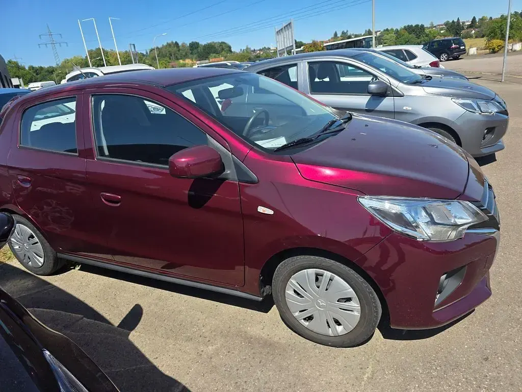 Gebraucht Mitsubishi Space Star 71 PS (52 kW) 2020 Rot Kleinwagen