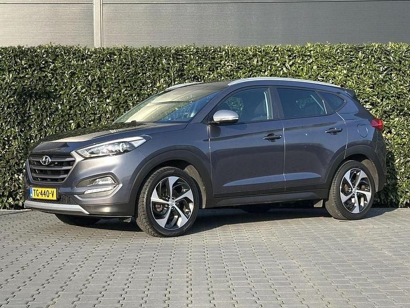 Second-hand Hyundai Tucson 177 CP (130 kW) 2018 Gri SUV