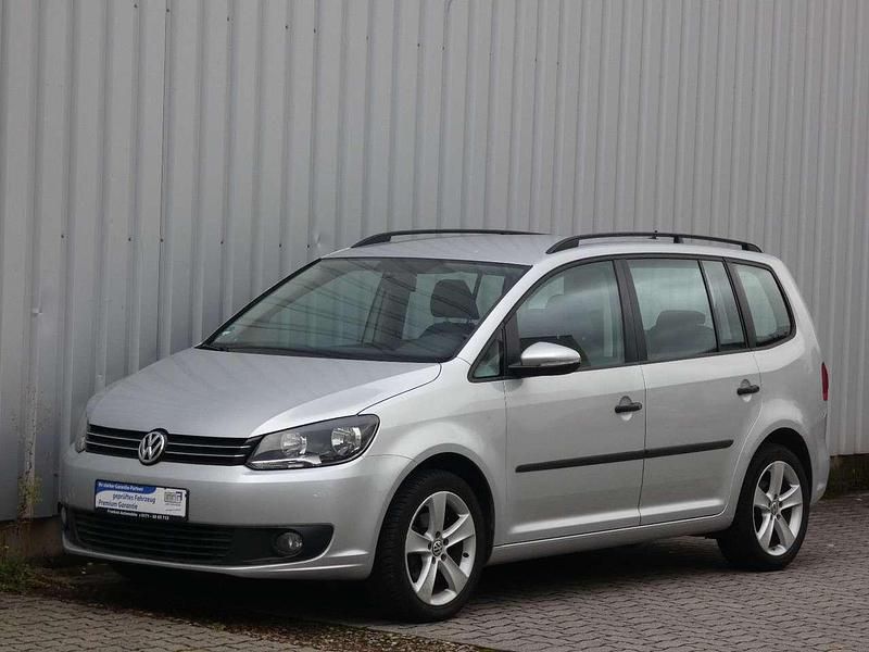 Gebraucht VW Touran 140 PS (102 kW) 2011 Silber Van / Kleinbus