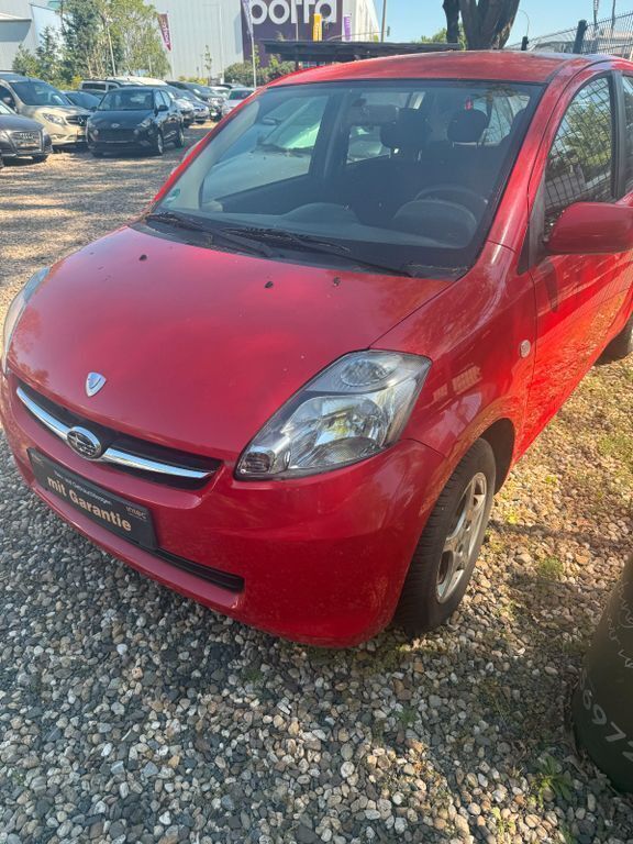 Rot Gebraucht 2009 Subaru Justy Trend Kleinwagen | 5.000 € - Bild 1/2