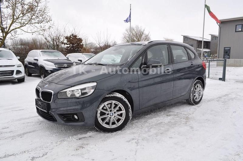 Gebraucht BMW 218 Basis 136 PS (100 kW) 2015 Grau Kombi