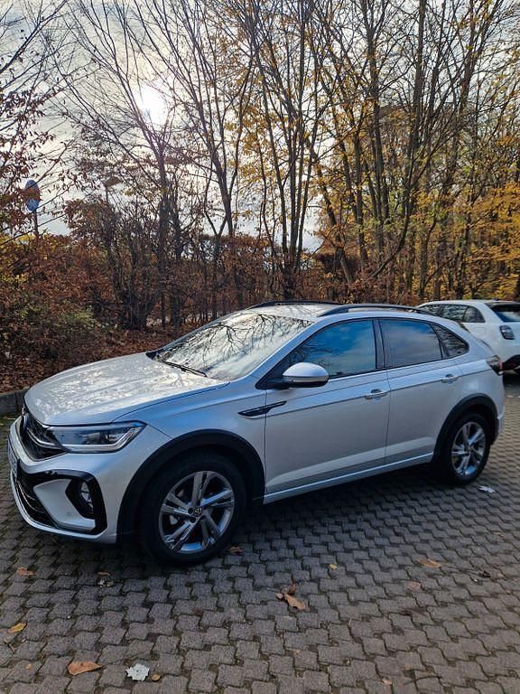 Silber Gebraucht 2024 VW Taigo R-line SUV | 24.950 € (Guter Preis) - Bild 1/4