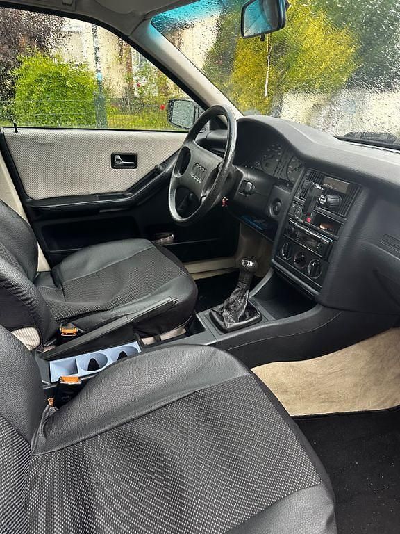 Gebraucht Audi 80 116 PS (85 kW) 1992 Blau Limousine