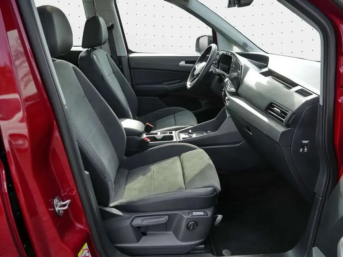 Gebraucht VW Caddy Style 150 PS (110 kW) 2025 Fortanarot metallic Van / Kleinbus