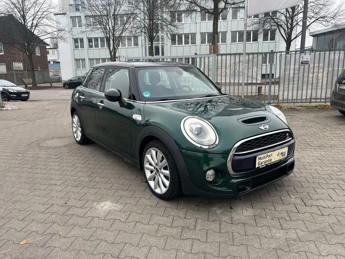 Gebraucht Mini Cooper SD 170 PS (125 kW) 2016 Grün Kleinwagen