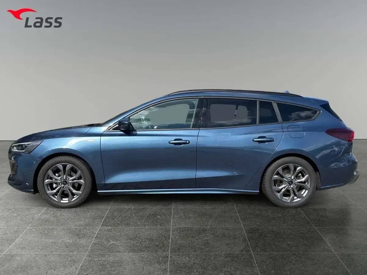 Gebraucht Ford Focus ST-Line X 155 PS (114 kW) 2024 Blau Limousine