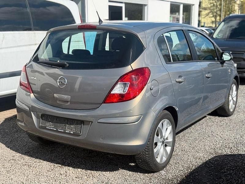 Gebraucht Opel Corsa Active 87 PS (63 kW) 2013 Grau Kleinwagen